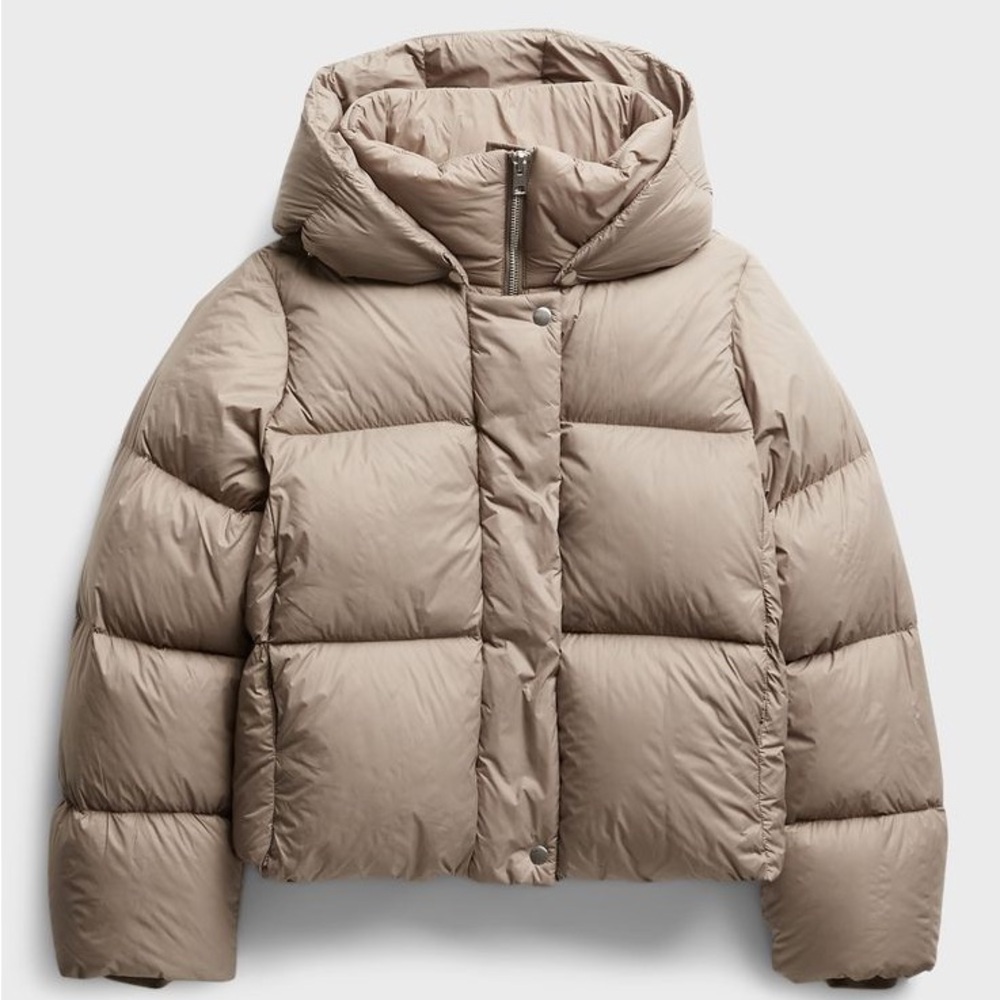 water-repellent banana republic puffer jacket